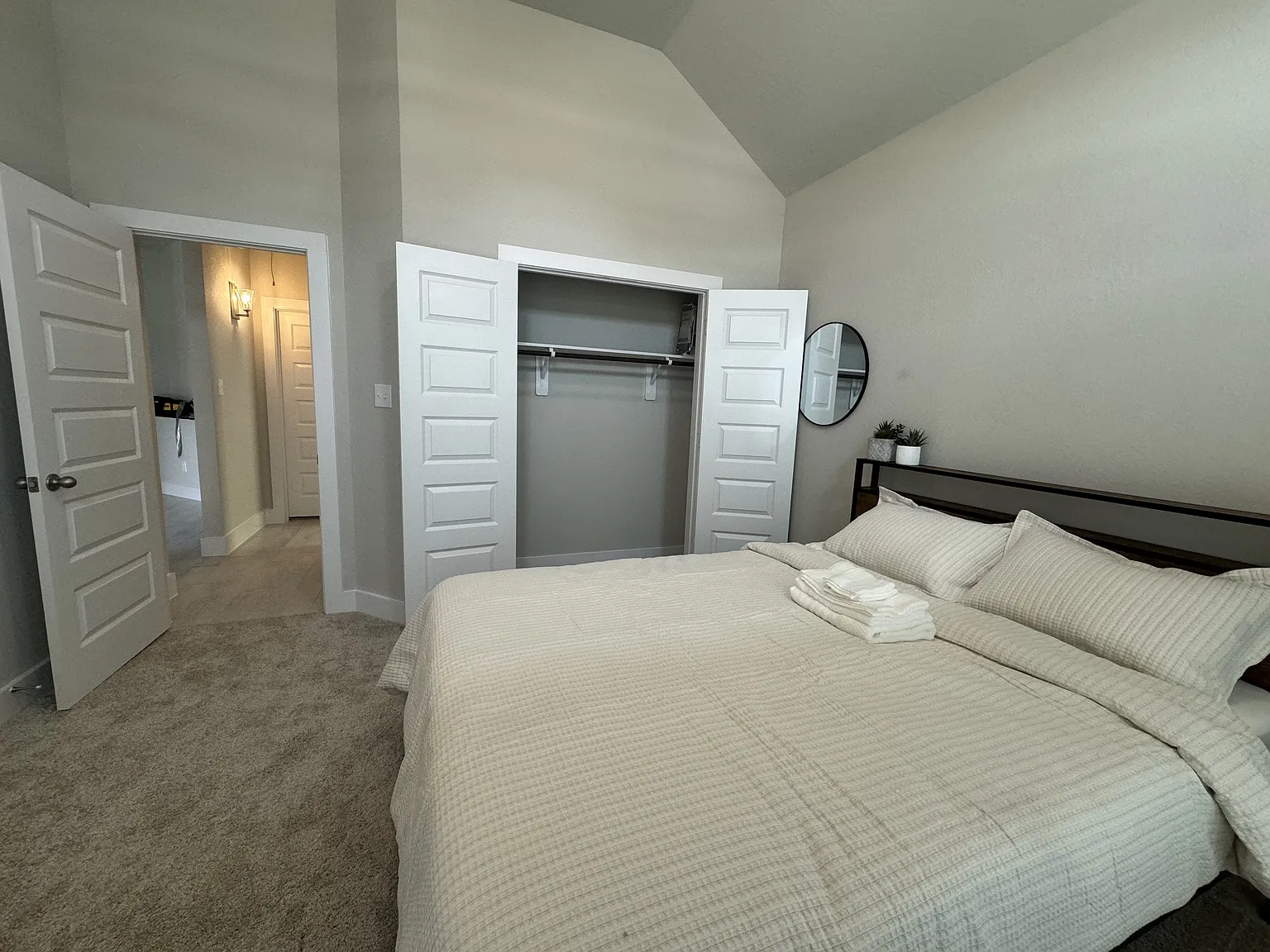 1 bed, 2100 sqft, $800 — Photo 2