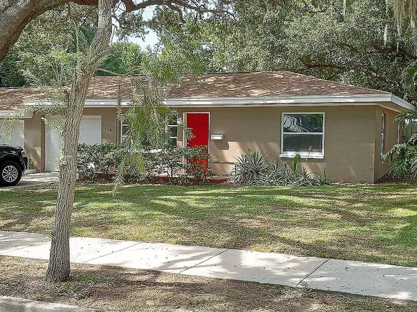 308 Woodlawn Ave, Belleair, FL 33756