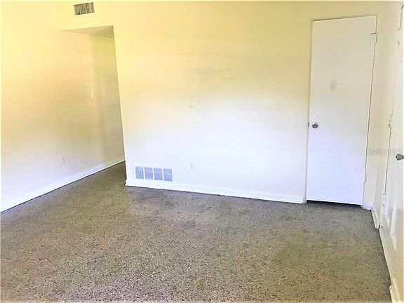 4th image of 5310 Kalmia Dr