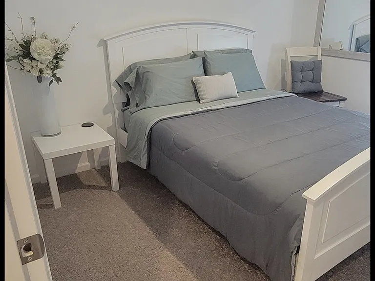 7903 S Magic Dr — Photo 2