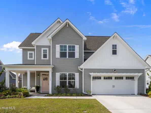 105 E Yellow Lois Drive, Hampstead, NC 28443