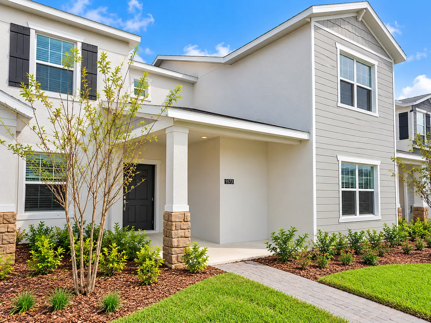 Brand New 4-Bedroom Townhome In Bridgewalk! — Photo 3