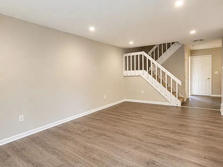 12 Greenbriar Dr #A — Photo 13