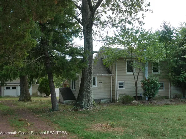643 W Commodore Boulevard, Jackson, NJ 08527