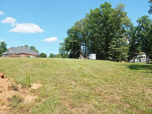 5th image of 6072 Marion Pointe Ct