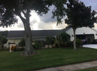 1310 Cherry Hills Rd NE, Palm Bay, FL 32905