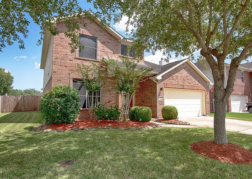 1st image of 2116 Goldfinch Ln