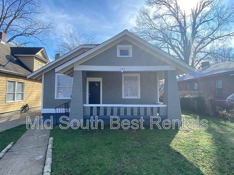 1st image of 1595 Waverly Ave