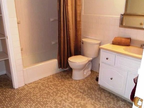 5th image of 99 Powers St APT 134
