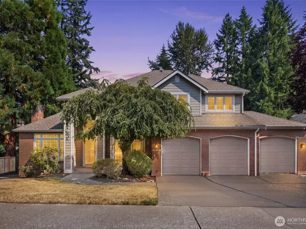 10118 184th Avenue NE, Redmond, WA 98052