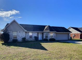 2316 Paula Cir, Ocean Springs, MS 39564