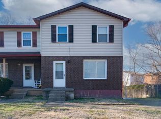 1204 Clear Ridge Ln, Radcliff, KY 40160