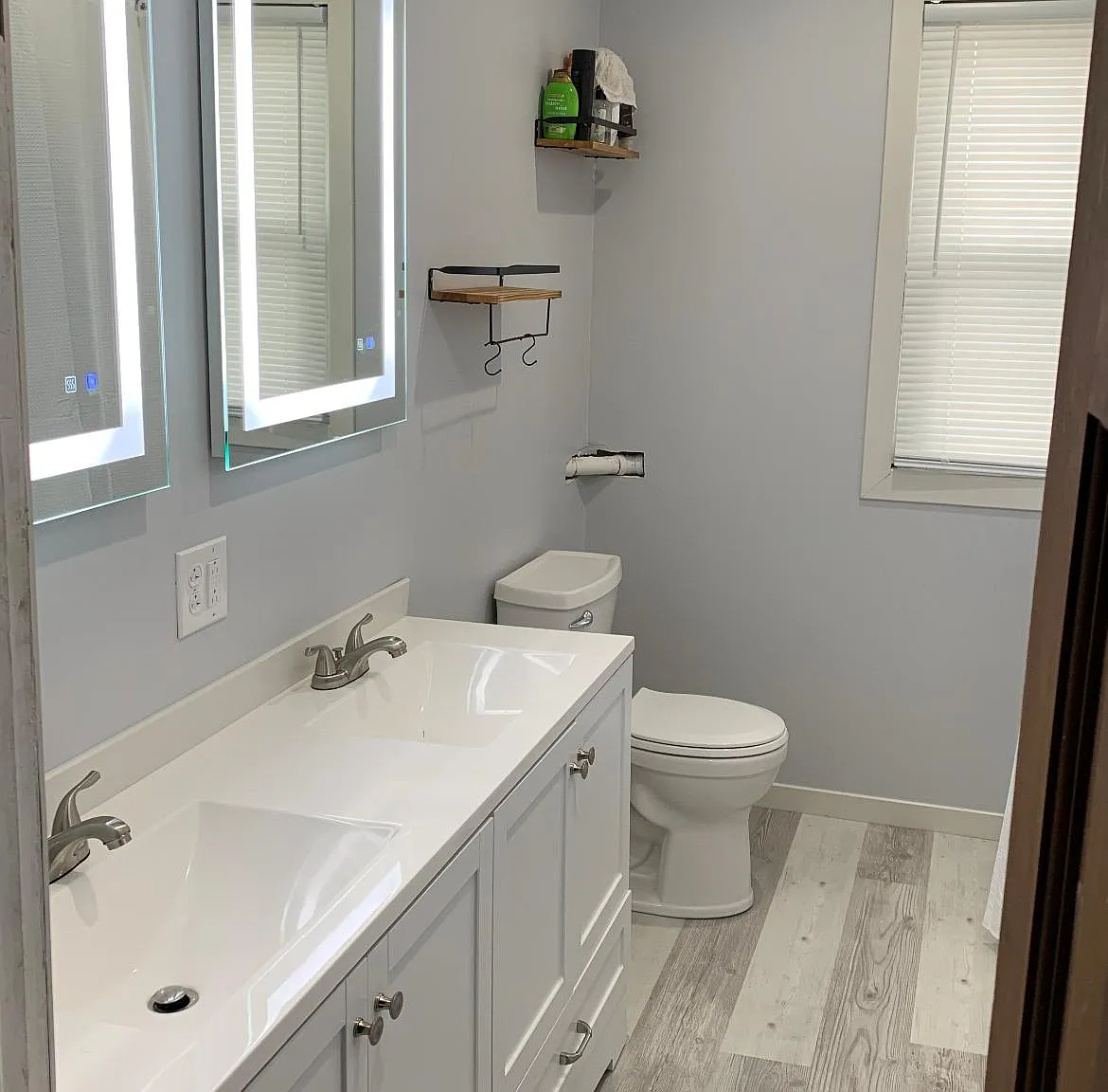 6 bed, 1975 sqft, $4,300 — Photo 4