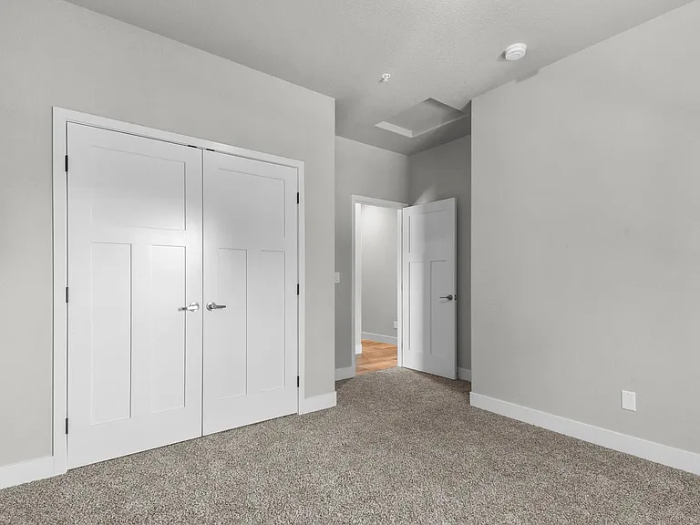 5310 N Union Blvd #101 — Photo 10