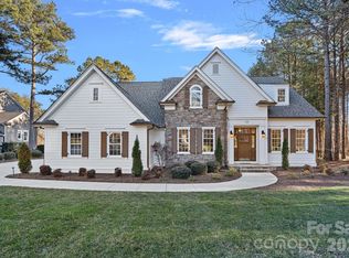 129 Hopkinton Dr, Mooresville, NC 28117