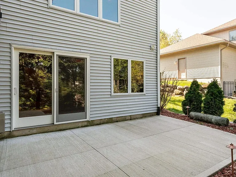 1245 Saint Patrick Way — Photo 55