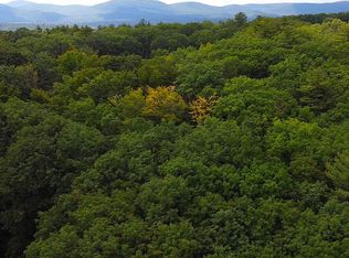 Cressy Rd, Bradford, NH 03221