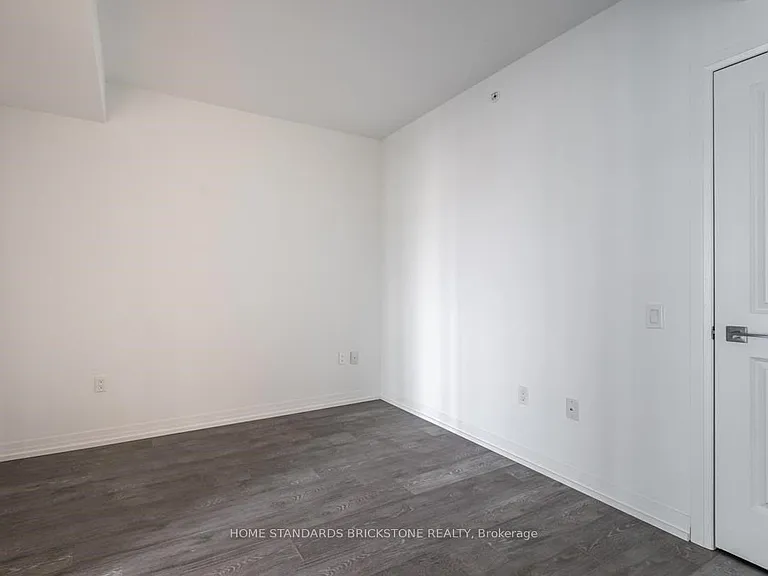 251 Jarvis St E #1533 — Photo 6