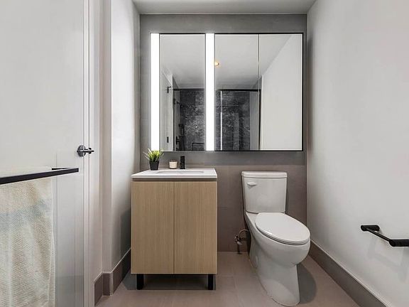 5th image of 540 Fulton St #22C