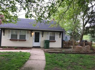 10 Lexington Ct, Coram, NY 11727