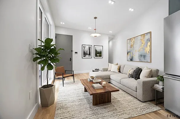 Living room, photo 1