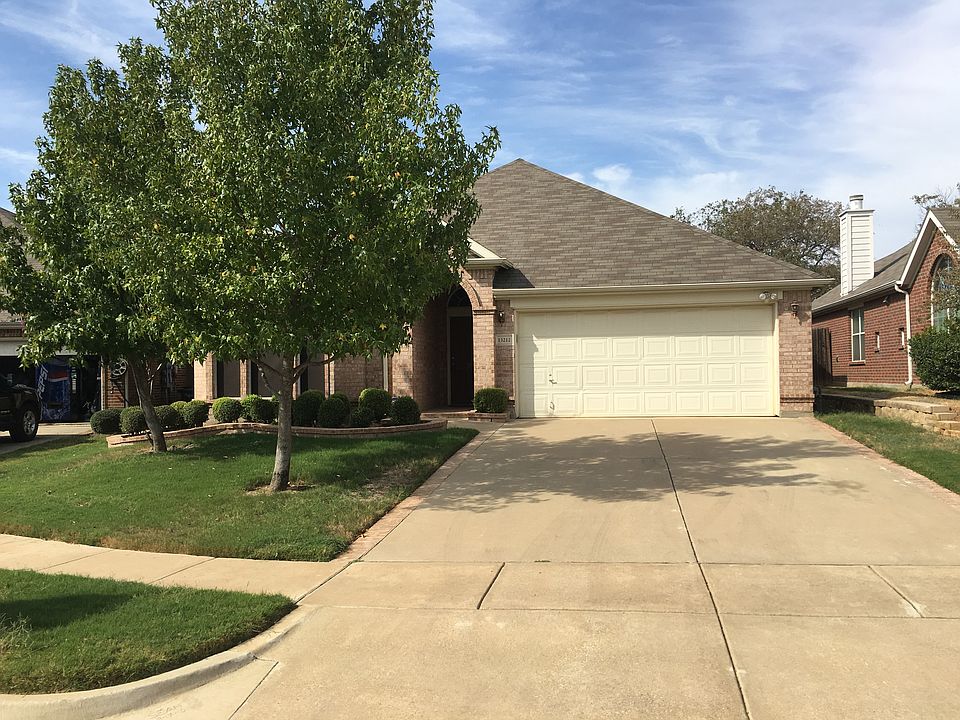 1st image of 13212 Vista Glen Ln