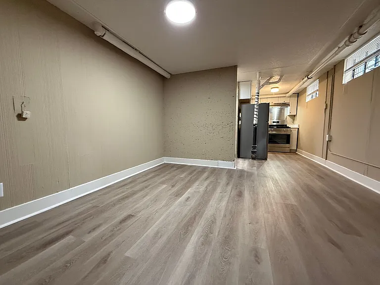 839 Randolph Ave — Photo 2