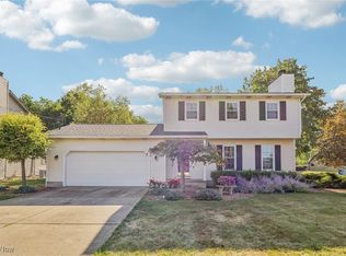 8529 Hilltop Dr, Poland, OH