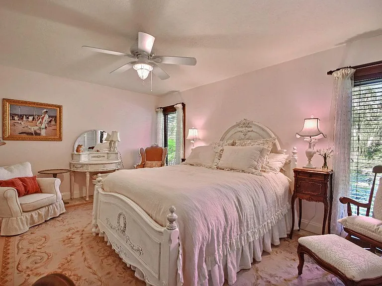 1465 Corona Ln — Photo 23