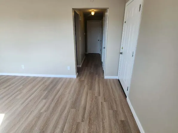 1654 Abbott Rd APT 4, Buffalo, NY 14218