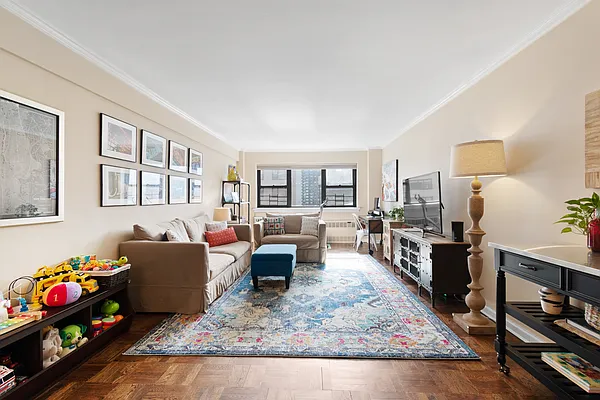 Sold by Hauseit LLC | media 1