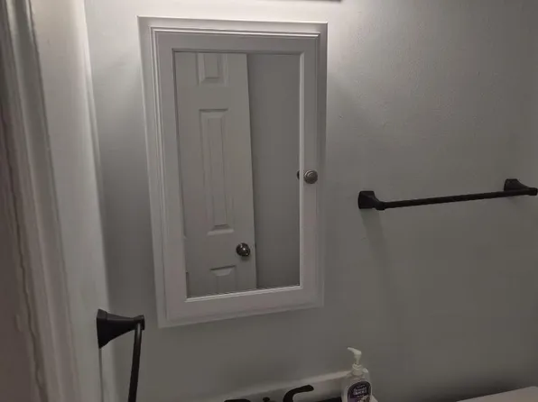 229 W Glendale Ave #5, Mount Holly, NC 28120