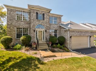 601 Camden Ln, Port Barrington, IL 60010