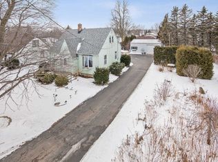 1050 N Rapids Rd, Manitowoc, WI 54220