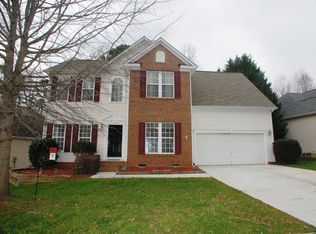 11925 Harmon Ln, Pineville, NC 28134