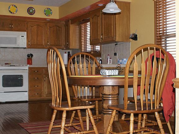 Kitchen/breakfast area