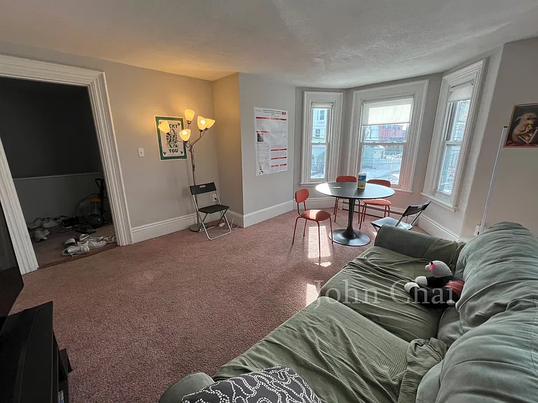 21 Mansfield St #2 — Photo 6