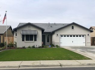 307 Emerald Isle Way, Bakersfield, CA 93314