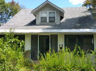 16 Chandler St, Maynard, MA 01754