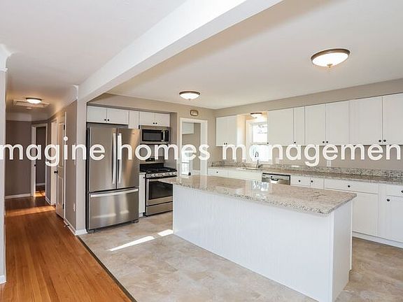 5th image of 2541 Dale Ave