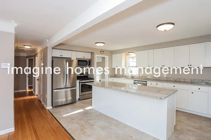 2541 Dale Ave — Photo 5