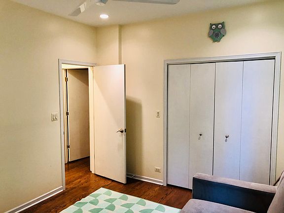 5th image of 628 W Wrightwood Ave APT 4E