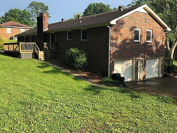 5th image of 2409 Sandy Dr