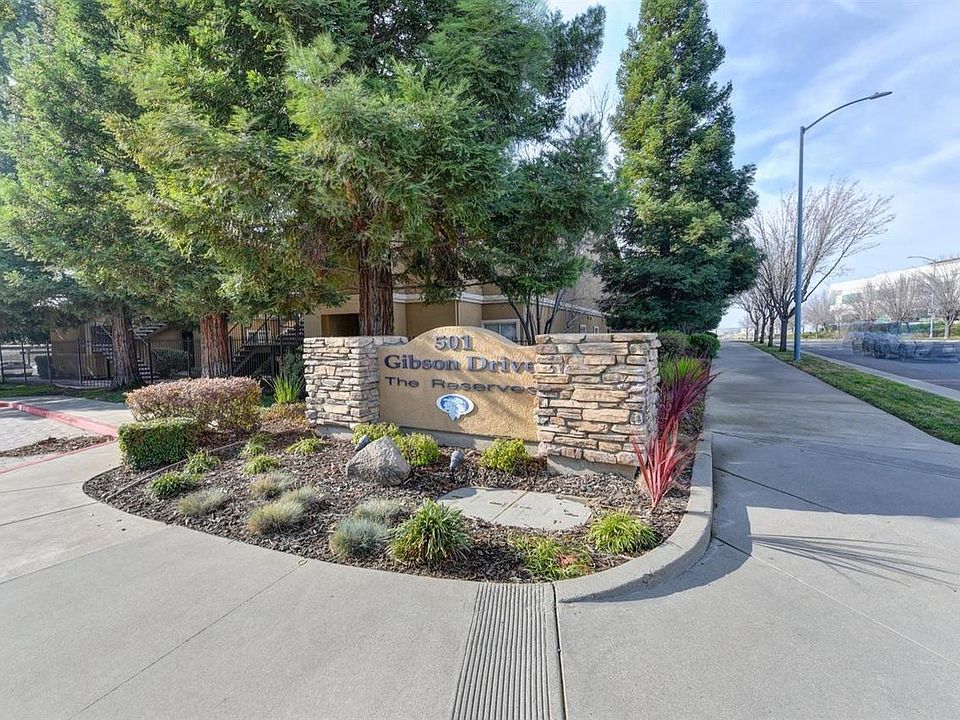 1st image of 501 Gibson Dr #313-2