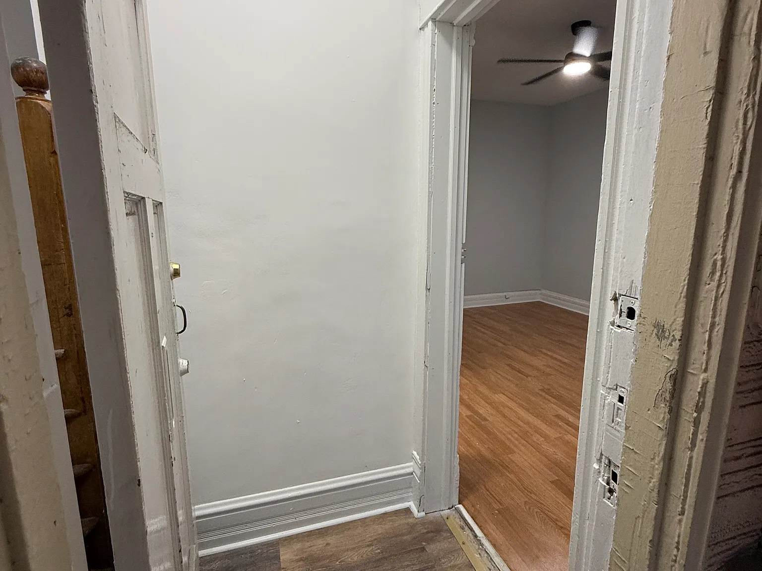 2 bed, 900 sqft, $1,800 — Photo 3