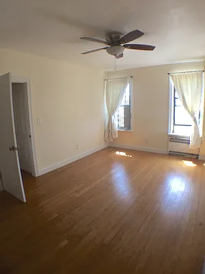 Rented by Newcastle Realty Services | media 23