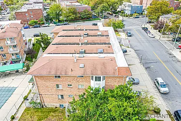 Sold by Chantior Real Estate LLC