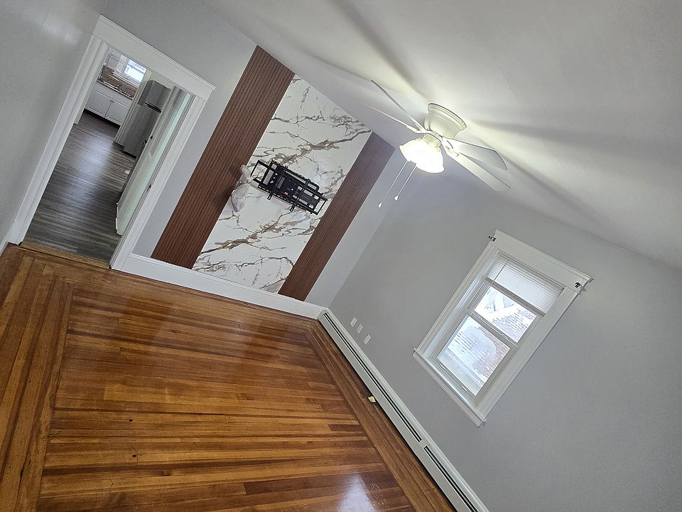 1st image of 59 Maplewood Ave