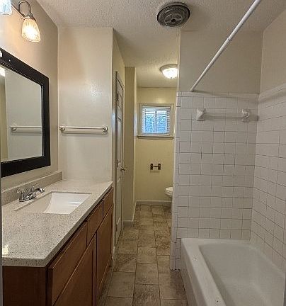 5th image of 816 Shaw Mill Rd #13