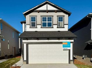 62 S Hotchkiss Row SE, Calgary, AB T3S0J5